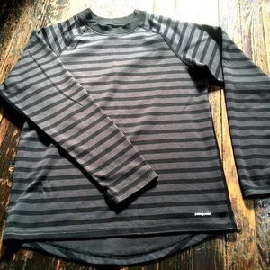 Patagonia Boys' Capilene Crew XXL (men XS)